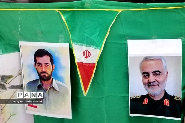 برگزاری نمایشگاه مدرسه انقلاب در شهرستان دماوند