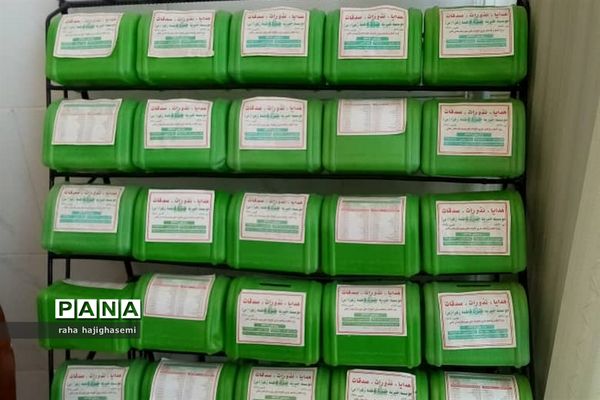 توزیع ارزاق توسط خیریه فاطمه‌زهرا دماوند