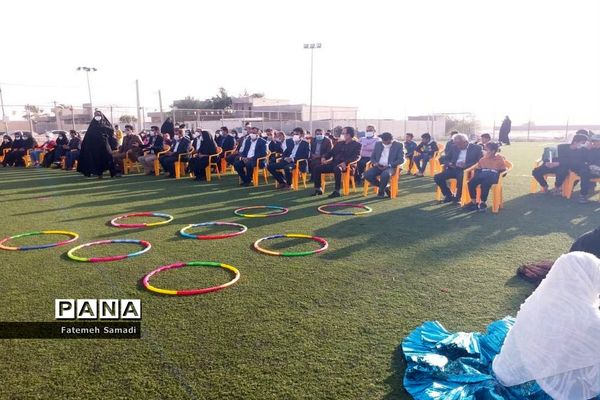 جشنواره بازی‌های بومی ومحلی در روستای لمبدان شهرستان دیر