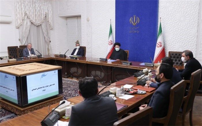 ارائه گزارش و پیشنهادات وزیر کار درباره مشکلات صندوق‌های بازنشستگی