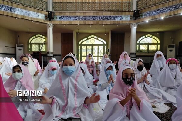 جشن تکلیف دختران مدرسه ابتدایی شهید سیفی شهرستان رباط کریم