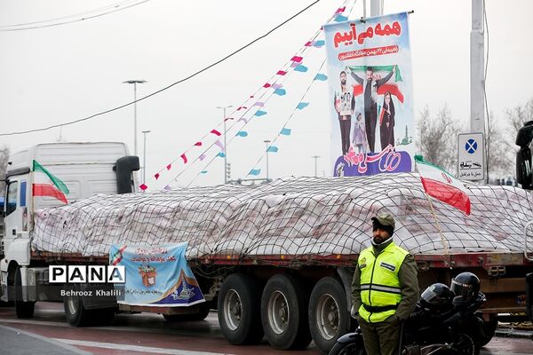 بزرگترین کاروان کمک مومنانه با ۱۲۰۰ خودرو