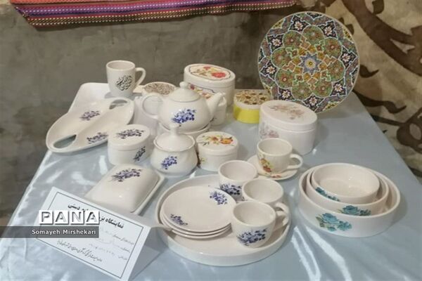 برگزاری نمایشگاه کارآفرینان و مشاغل خانگی در نی ریز