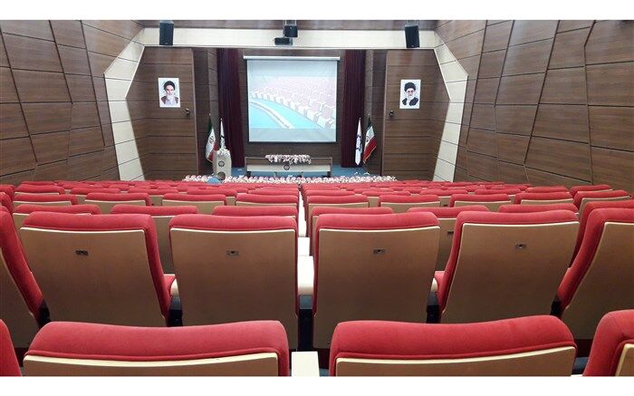 نمایش «چَفت» در تماشاخانه نوفل لوشاتو به صحنه مى‌رود