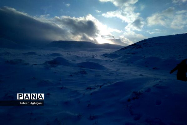 طبیعت برفی و هوای پاک در روستای بیدهند قم