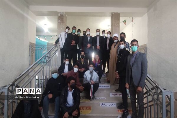 افتتاح نمایشگاه «مدرسه انقلاب» در زابل