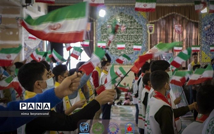 دانش‌آموزان پیشتاز فارس همایش باشکوه یاوران انقلاب برگزار می‌کنند