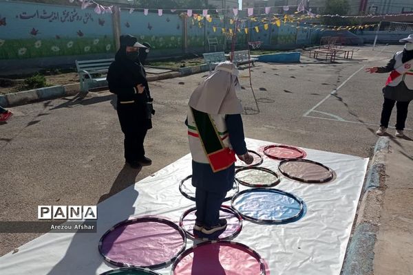 افتتاحیه مدرسه پویا در مدرسه ابتدایی دخترانه سمیه در شهر بندرامام خمینی(ره)