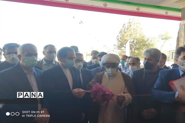 افتتاح طرح های آموزشی با حضور وزیر آموزش و پرورش در شهرستان پیشوا