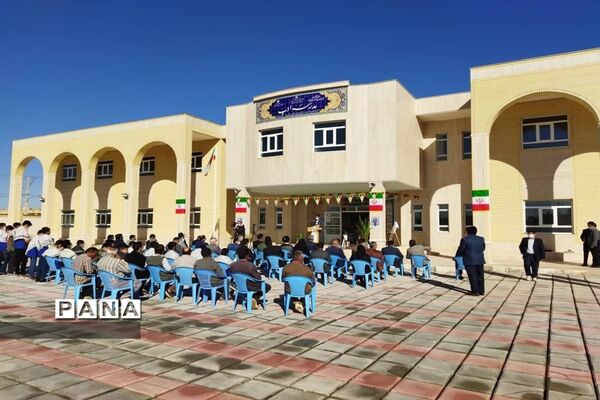 افتتاح طرح‌های عمرانی در ابرکوه