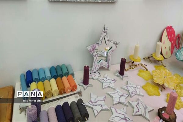 برپایی نمایشگاه توانمندی‌ها و دستاوردهای بانوان در فیروزکوه