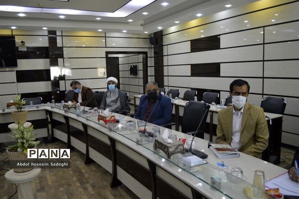 جلسه کمیسیون تخصصی توسعه آموزش عمومی قرآن کریم استان بوشهر