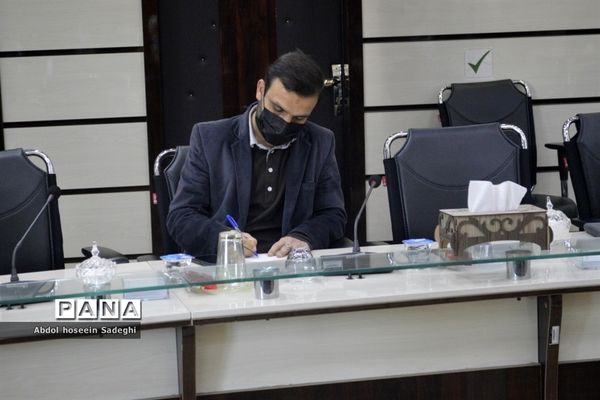 جلسه کمیسیون تخصصی توسعه آموزش عمومی قرآن کریم استان بوشهر