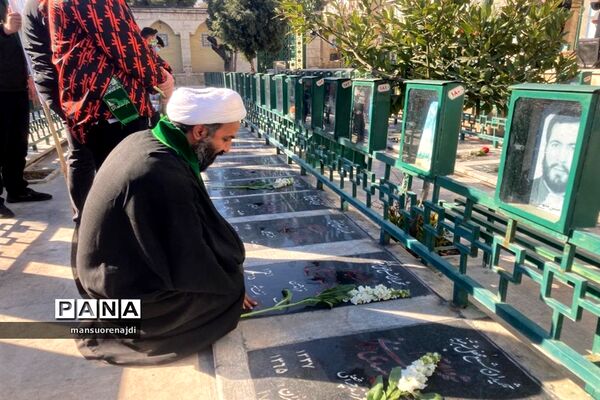 یاوران انقلاب منطقه یک در میهمانی لاله‌ها