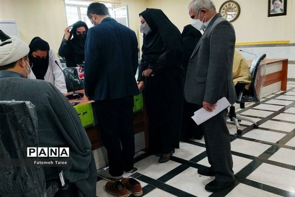 انجام غربالگری سلامت در ناحیه 2 اهواز