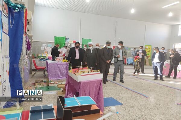 افتتاح نمایشگاه ورزشی شهید اسفندیاری و شهید شیرعلی در شهرستان امیدیه
