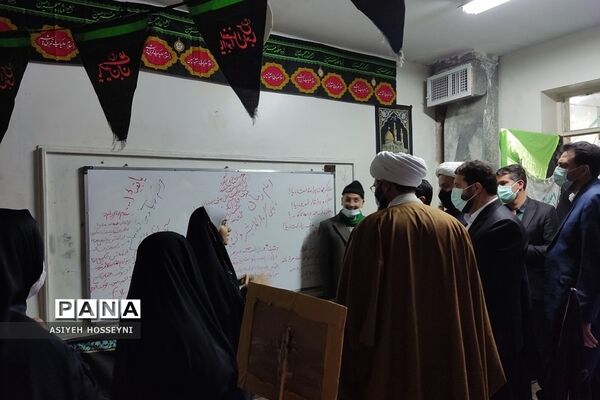 افتتاحیه نمایشگاه مدرسه انقلاب در فشافویه
