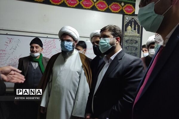 افتتاحیه نمایشگاه مدرسه انقلاب در فشافویه