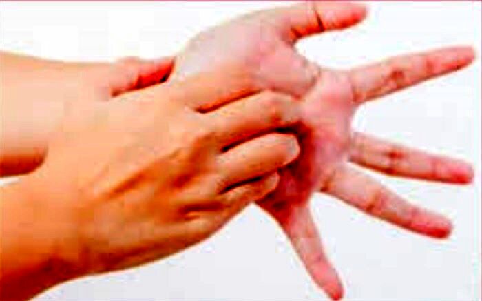 قرمزی کف دست از چه بیماری‌هایی ناشی می‌شود؟