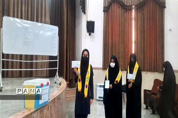 برگزاری انتخابات مجلس دانش‌آموزی برخوار