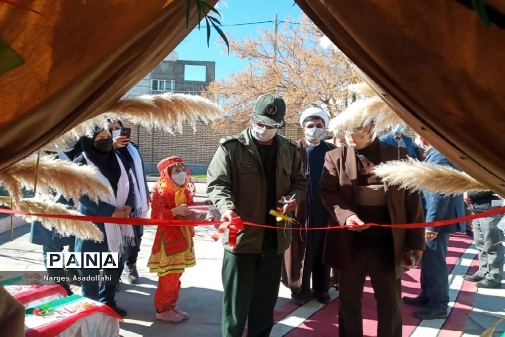 افتتاح نمایشگاه دستاوردهای انقلاب درشهرستان قاین