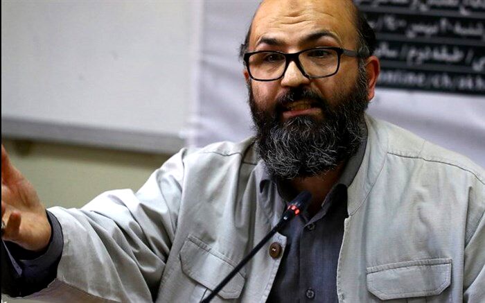 هویت ادبیات امروزی حاصل نظام تبلیغی و فرآیند اقتباس است