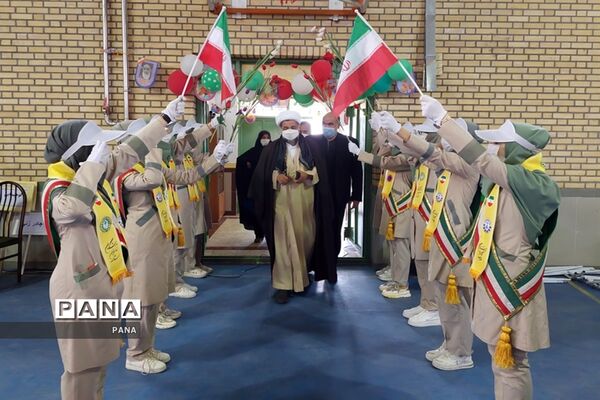 مانور تشکیلاتی یاوران انقلاب در منطقه کشاورز