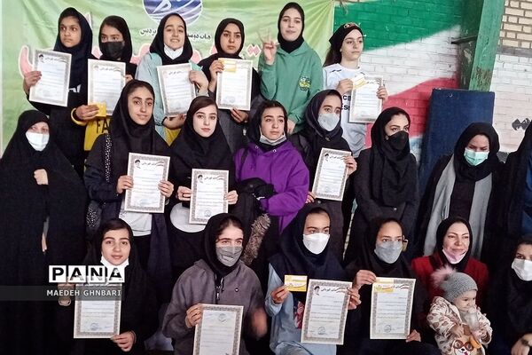 برگزاری مسابقات دو و میدانی دختران در شهرستان پردیس
