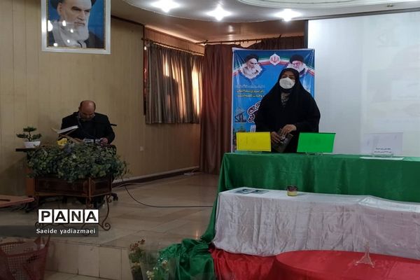 برپایی نمایشگاه مخترعان و نخبگان بسیجی منطقه ۱۵