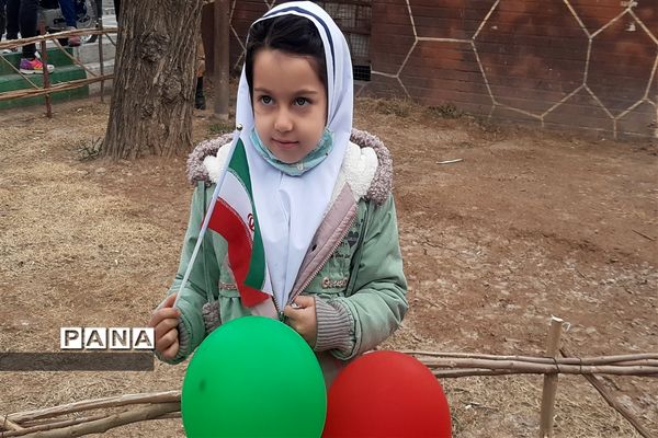 تجمع انقلابی راهپیمایی ۲۲ بهمن در قرچک