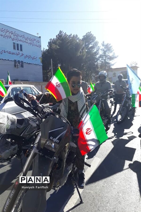 راهپیمایی خودرویی ۲۲ بهمن در شهر زاهدان