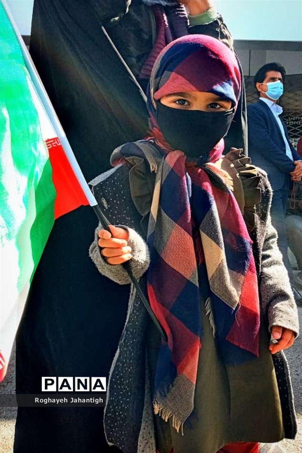 راهپیمایی خودرویی ۲۲ بهمن در زهک