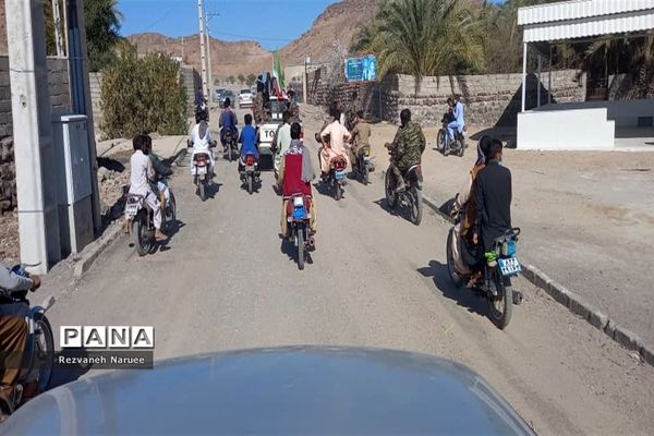 شور و شوق مردم بزمان در چهل و سومین جشن پیروزی انقلاب اسلامی