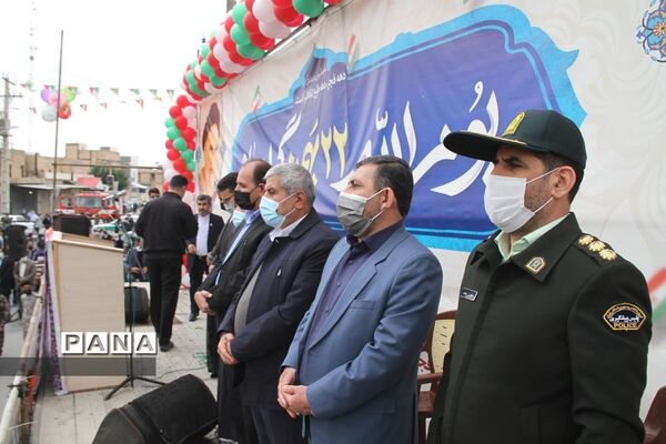حضور پرشور دانش‌آموزان و فرهنگیان بهبهانی در راهپیمایی یوم الله 22 بهمن ماه