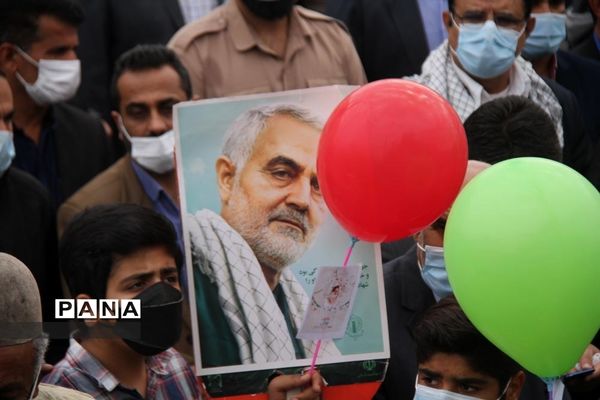 حضور پرشور دانش‌آموزان و فرهنگیان بهبهانی در راهپیمایی یوم الله 22 بهمن ماه