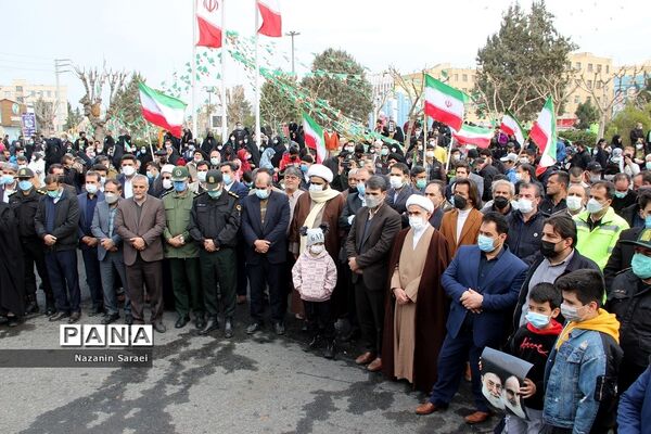 حضور باشکوه مردم شهرستان اسلامشهر در راهپیمایی یوم الله 22 بهمن