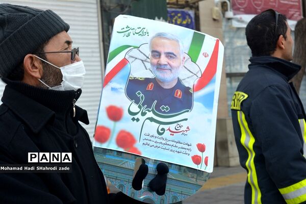 راهپیمایی خودروی 22 بهمن در مشهد مقدس