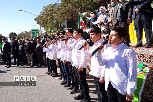 راهپیمایی خودرویی و موتوری جشن پیروزی انقلاب در کاشمر