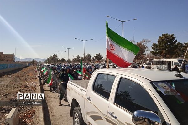راهپیمایی خودرویی و موتوری جشن پیروزی انقلاب در کاشمر