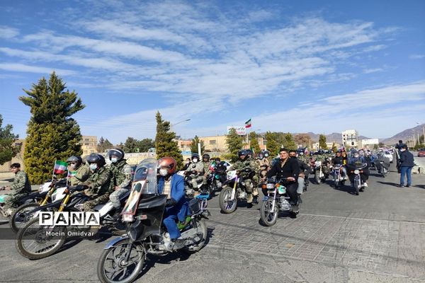 راهپیمایی خودرویی و موتوری جشن پیروزی انقلاب در کاشمر