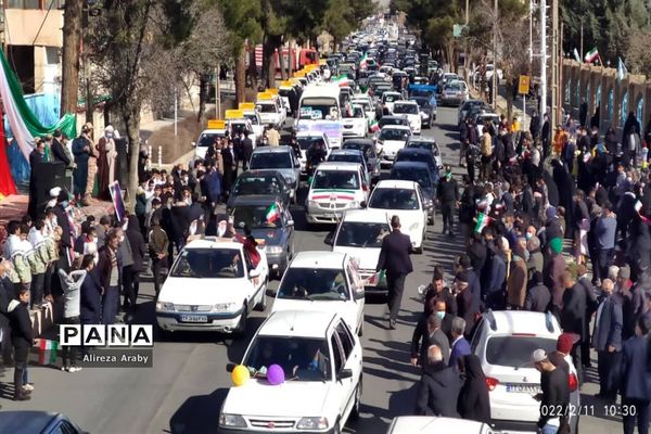 راهپیمایی خودرویی و موتوری جشن پیروزی انقلاب در کاشمر