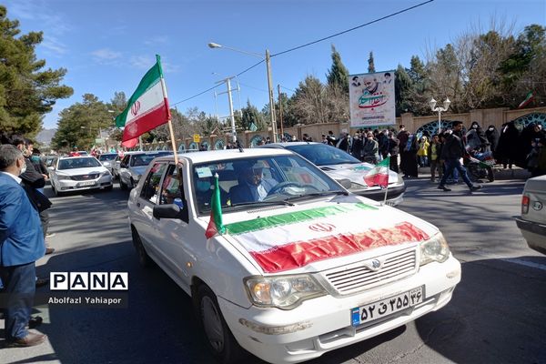 راهپیمایی خودرویی و موتوری جشن پیروزی انقلاب در کاشمر
