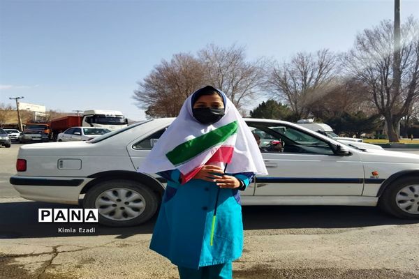 راهپیمایی باشکوه مردم شهرستان آباده درجشن پیروزی انقلاب