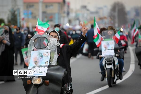 راهپیمایی یوم الله ۲۲ بهمن در تهران