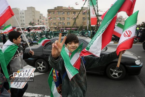 راهپیمایی یوم الله ۲۲ بهمن در تهران