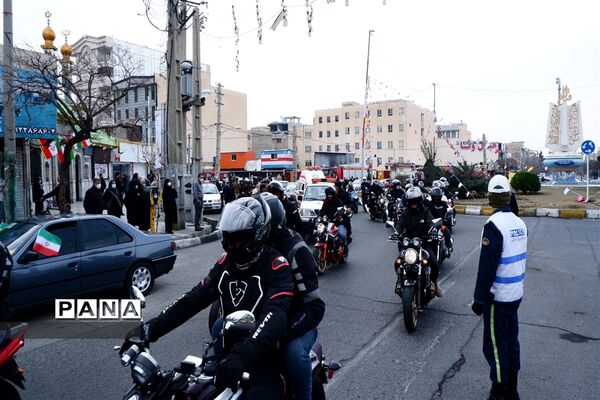 شکوه راهپیمایی ۲۲ بهمن در استان البرز