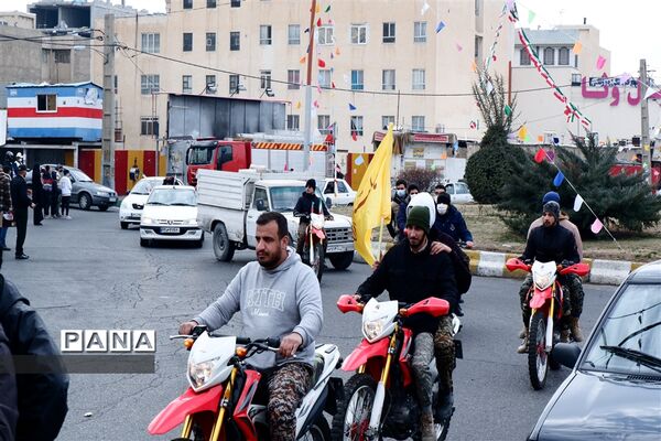 شکوه راهپیمایی ۲۲ بهمن در استان البرز