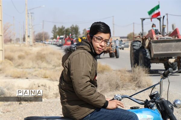 راهپیمایی 22 بهمن  در ابرکوه