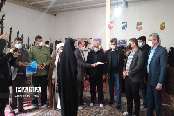 تقدیر از مقاله نویسان برتر در جشنواره «مقاله دستاورد‌های انقلاب»  در جوادآباد