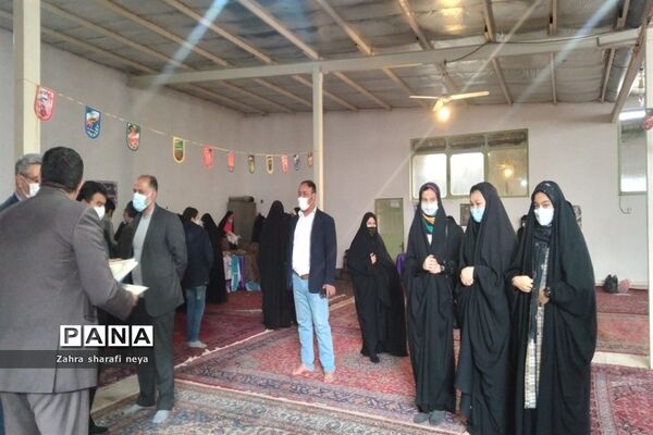 تقدیر از مقاله نویسان برتر در جشنواره «مقاله دستاورد‌های انقلاب»  در جوادآباد